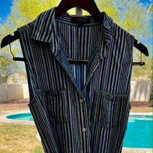 Blue pinstripe Cotton sleeveless button down dress - small